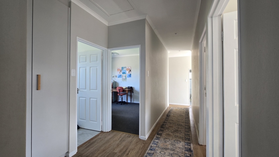 4 Bedroom Property for Sale in Glen Navar Eastern Cape